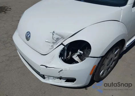 2012 Volkswagen Beetle 2.5L from USA, damaged, VIN 3VWJP7AT2CM655146